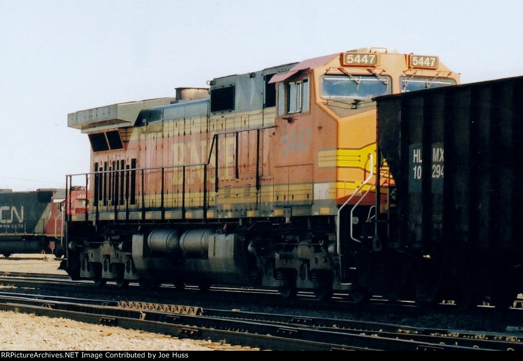 BNSF 5447 DPU